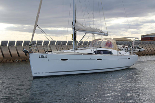 Pensive - Beneteau 43 - Capt Jason Thompson - Route: Seattle, WA to Hawaii to Tahiti, FP, 4,600 nms - June 2016